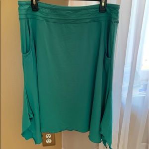 Title Nine Flowy Skirt Teal Large